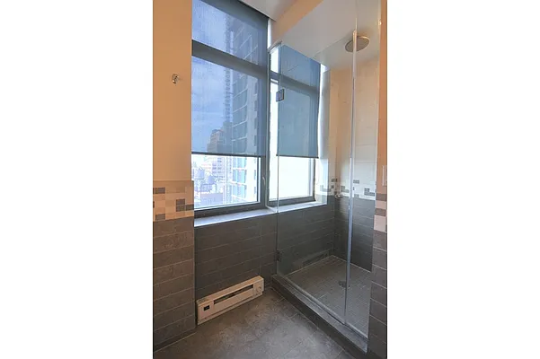 Rented by Nest Seekers International | media 29