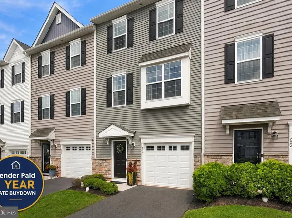 204 Spring Ln, Royersford, PA 19468
