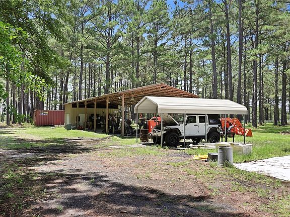 5th image of 5747 Ogeechee Road