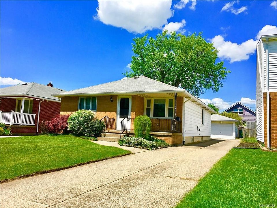 1st image of 42 Danebrock Dr