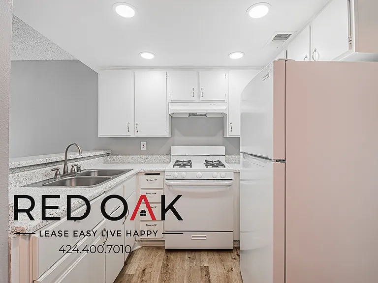 1215 D St #E202 — Photo 10