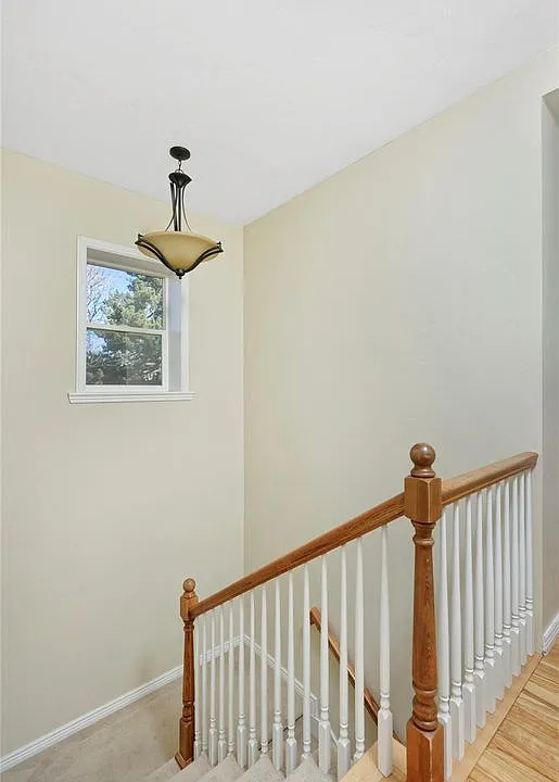 3958 Navajo St