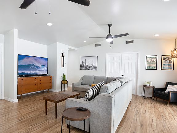 5th image of 216 Kawailani Cir