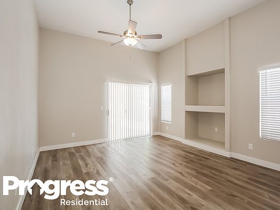 3rd image of 8052 Broken Spur Ln