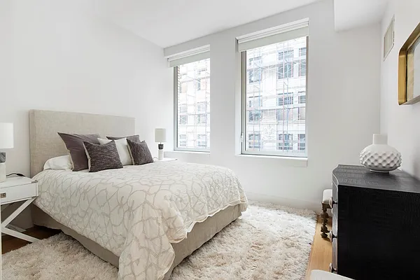 Rented by Douglas Elliman | media 16