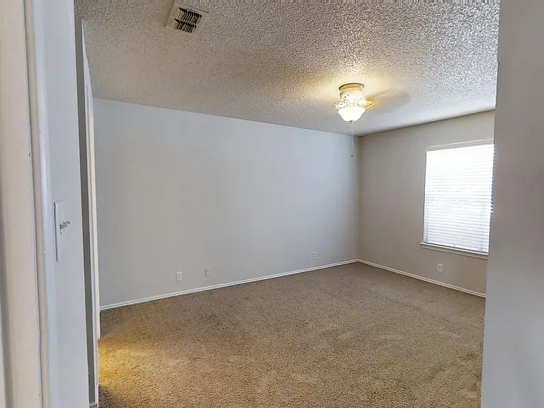 Country View Apartments — Photo 64