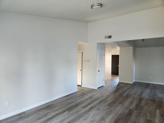 4th image of 8204 Brushcreek Ct