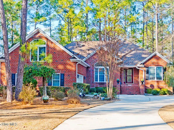 2057 Royal Pines Drive, New Bern, NC 28560