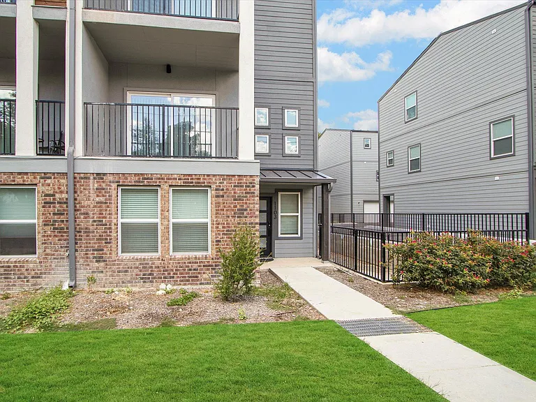 302 Tendick St #1103 — Photo 37