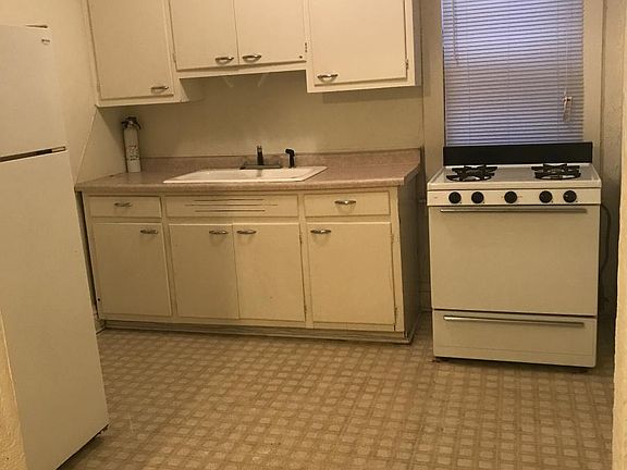 2nd image of 543 Marquette St APT 5