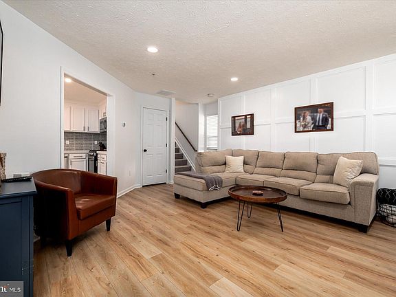 4th image of 60 Amberstone Ct APT G