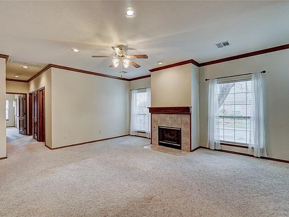 2nd image of 4601 NW 25th Pl