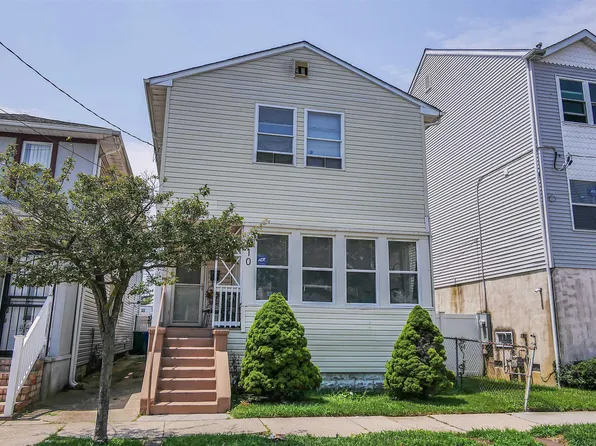 810 N Ohio Ave, Atlantic City, NJ 08401