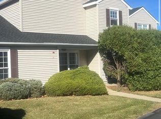 36 Weathervane Way, Warwick, NY 10990
