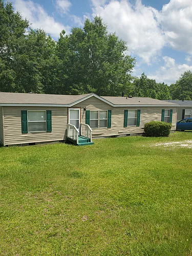 327 Lee Road 2007 Photo 1