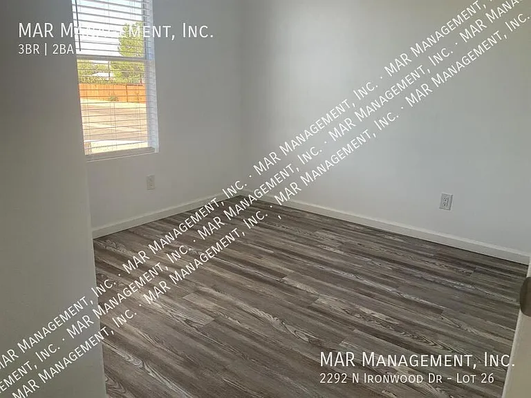 2292 N Ironwood Dr #26 — Photo 24