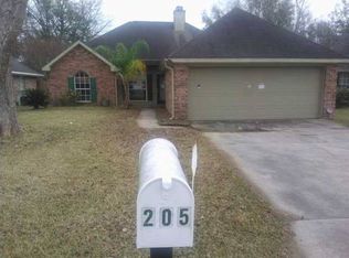 205 Bismark Dr, Broussard, LA 70518