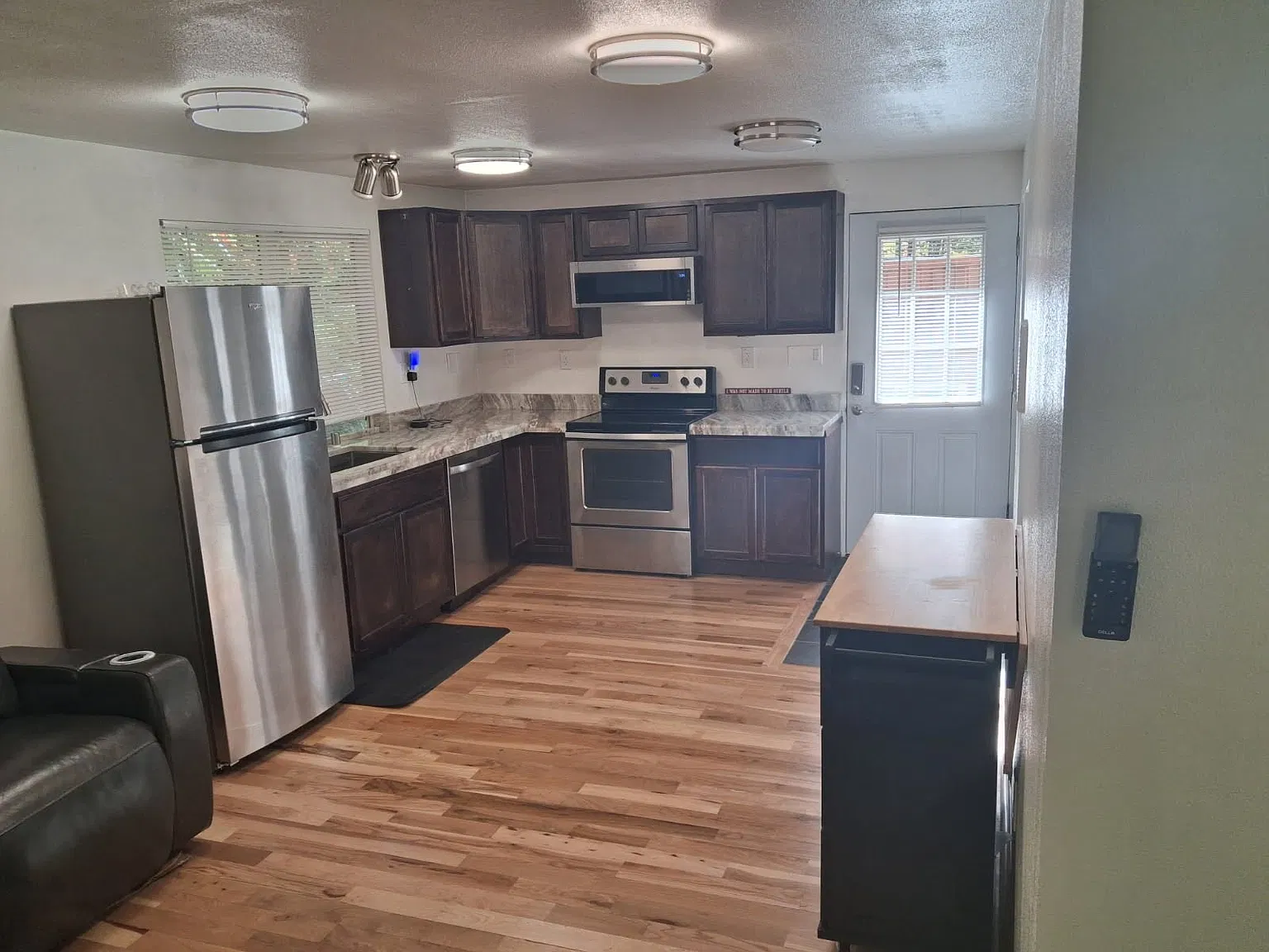 Studio, 528 sqft, $1,700 — Photo 2