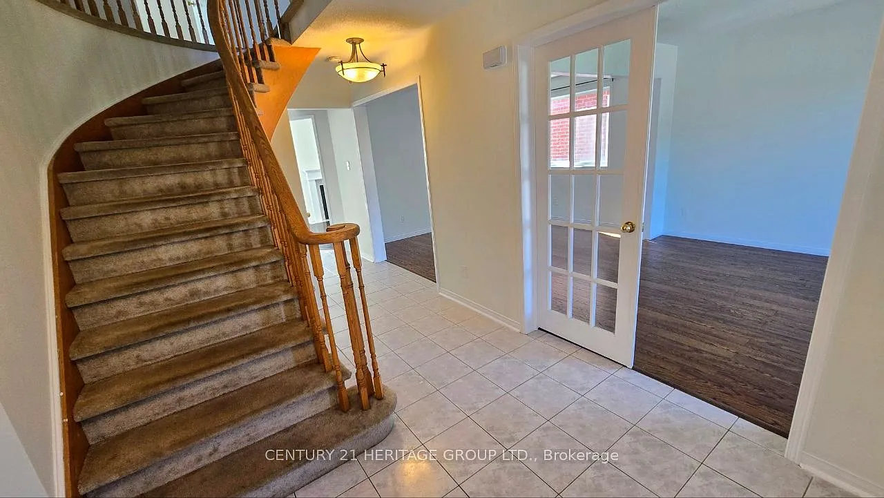 4 bed, $3,200 — Photo 3