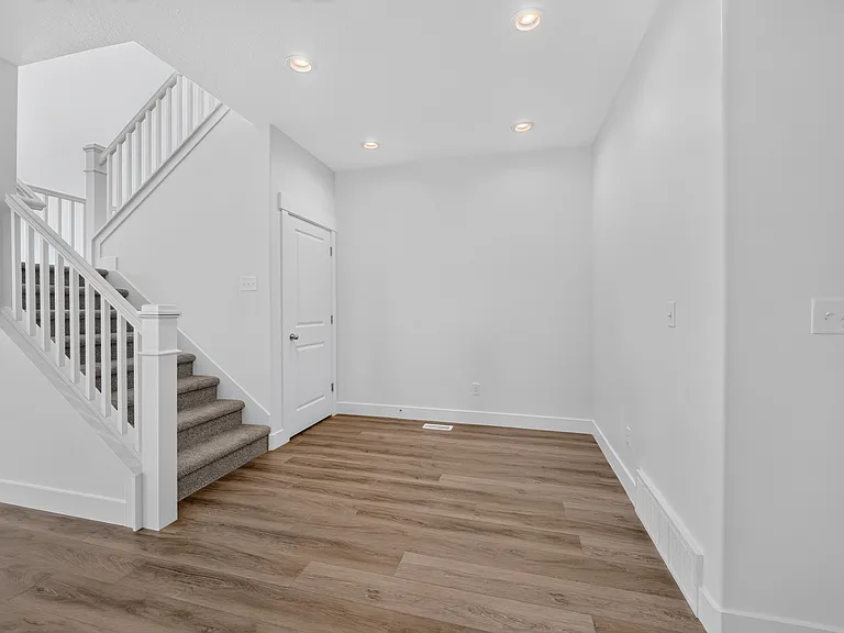 13728 S Devers Dr — Photo 18