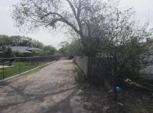 1922 Foothill Dr SW, Albuquerque, NM 87105