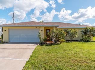 211 Azalea Rd, Venice, FL 34293