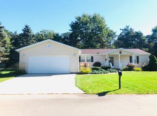 7834 Schooner Ln, Stanwood, MI 49346
