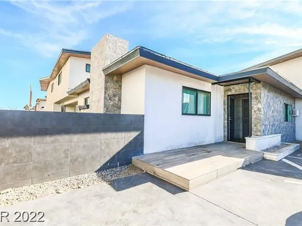 LOMA Apartments, 2201 Fairfield Ave #21, Las Vegas, NV 89102