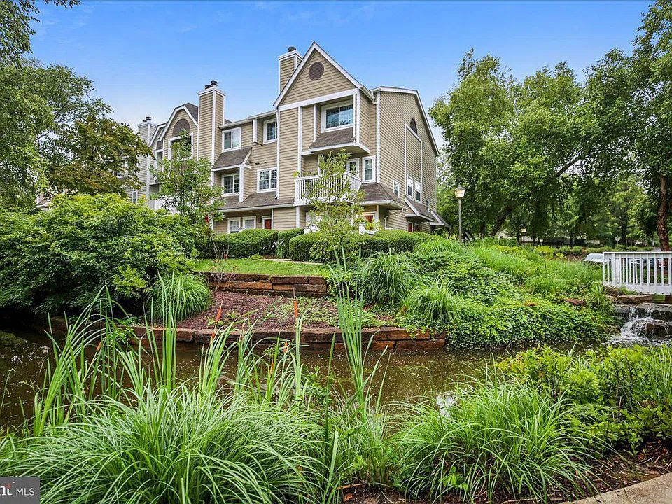 5800 Inman Park Cir #350
