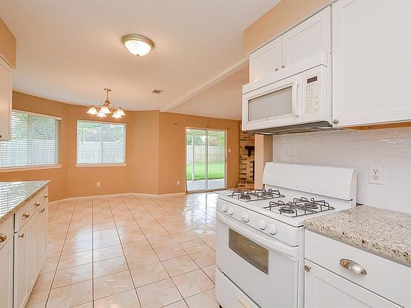 5th image of 6934 Creek Village Dr