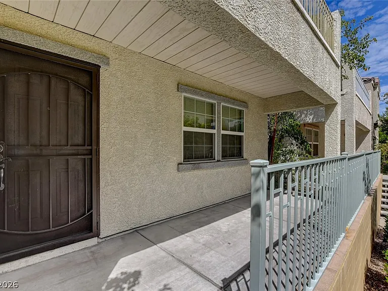 7408 Dashing Ct — Photo 5