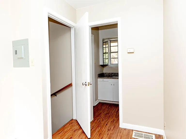 3506 Enfield Rd #106 — Photo 16