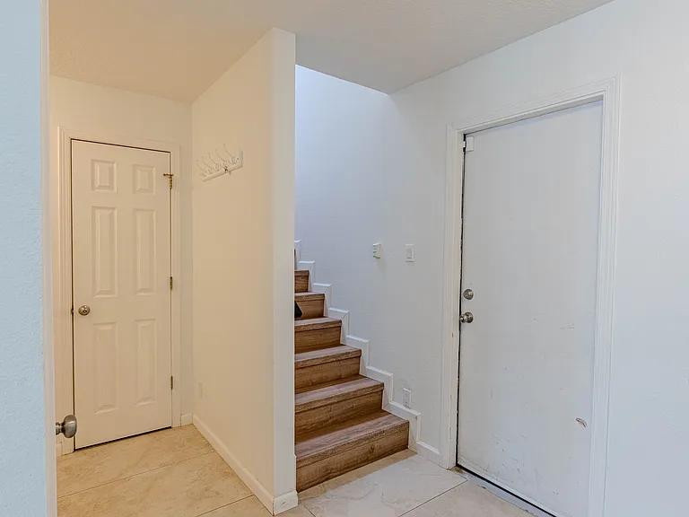 4929 Black Dr NW — Photo 9