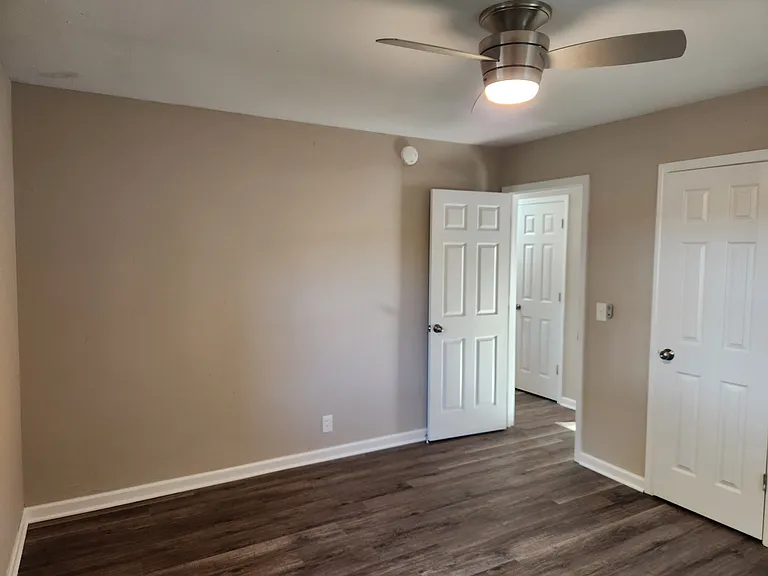 120 Chadwick Ave — Photo 22