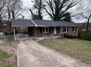 241 Kenmore Dr, Danville, VA 24541