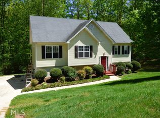 3356 Royal Oaks Dr, Gainesville, GA 30506