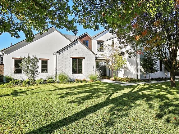 2nd image of 6464 Royalton Dr