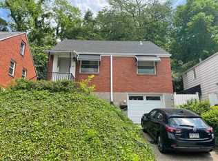 627 Ridgemont Dr, Pittsburgh, PA 15220