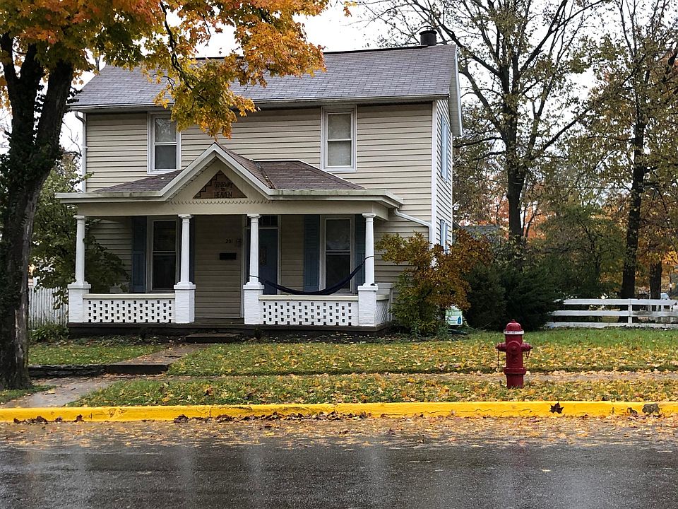 1st image of 201 N College Ave