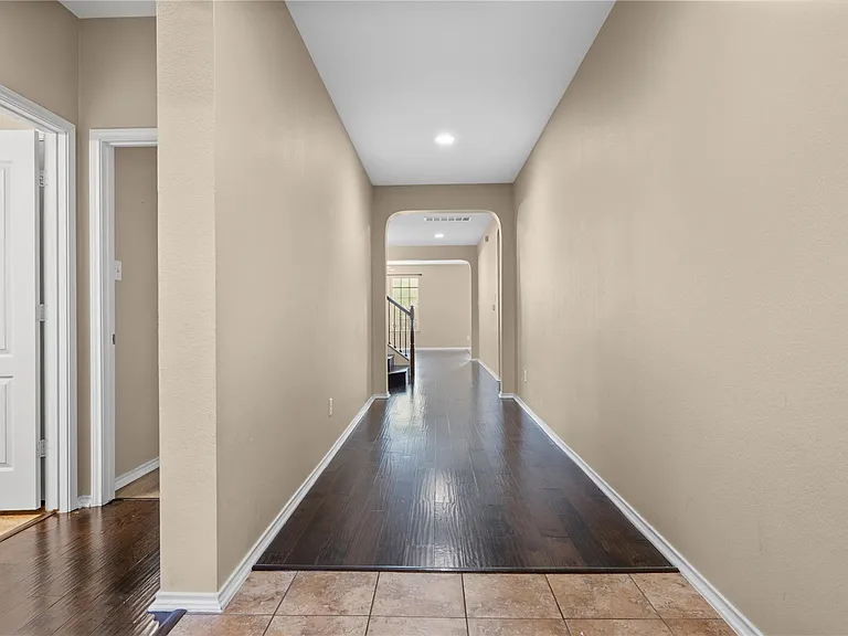 14308 Lake Victor Dr — Photo 13