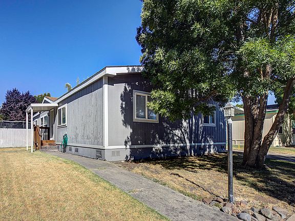2nd image of 633 E Archwood Dr Unit 93