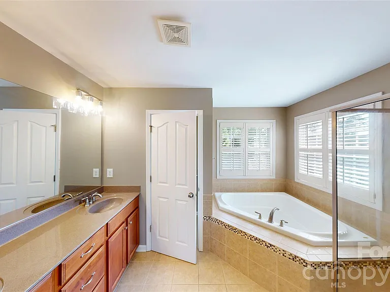 1505 Aringill Ln — Photo 28