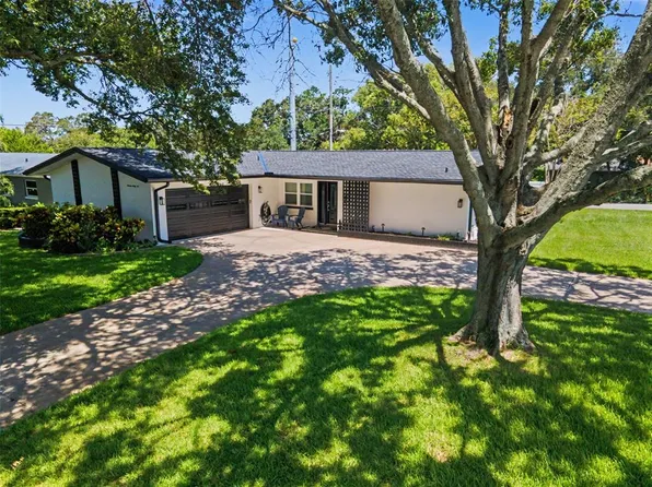 1666 SOUVENIR DRIVE, CLEARWATER, FL 33755