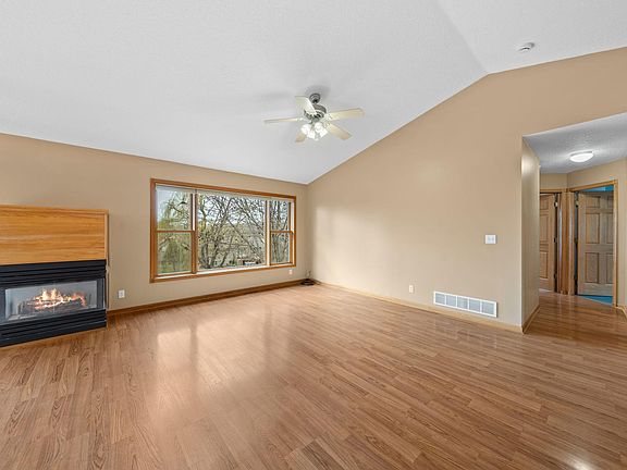 5th image of 31080 Morley Dr