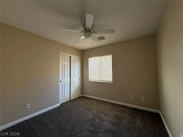 1069 Slate Crossing Ln #2 — Photo 14