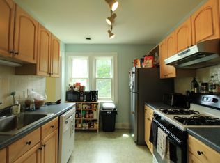 75 Summit Ave #2, Brookline, MA 02446