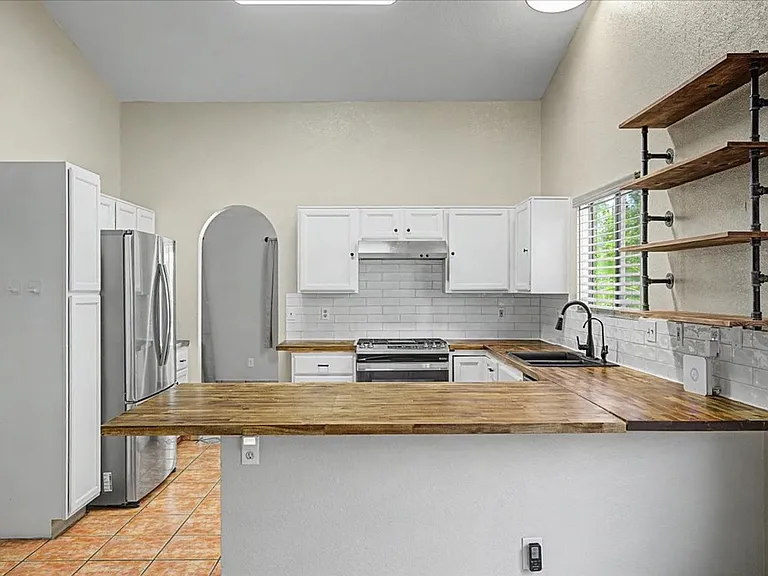 7992 S Lennox Ln — Photo 13
