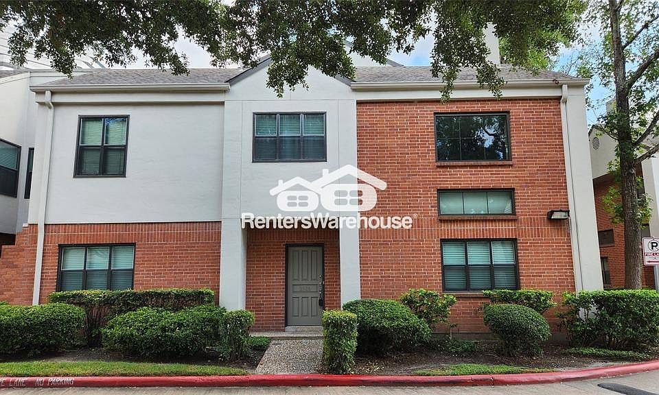 1st image of 2616 Bering Dr