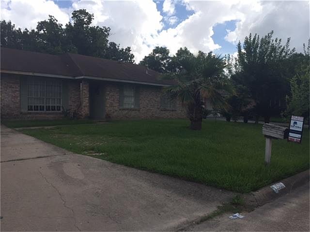 1st image of 1506 Twinbrooke Dr