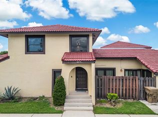 447 Hunter Cir, Kissimmee, FL 34758